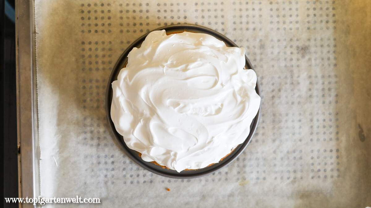Wie gelingt eine Baiserhaube auf Kuchen? Anleitung und Tipps. - Foodblog Topfgartenwelt