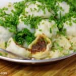 selbstgemachte Innviertler Grammelknödel mit Sauerkraut - Foodblog Topfgarten