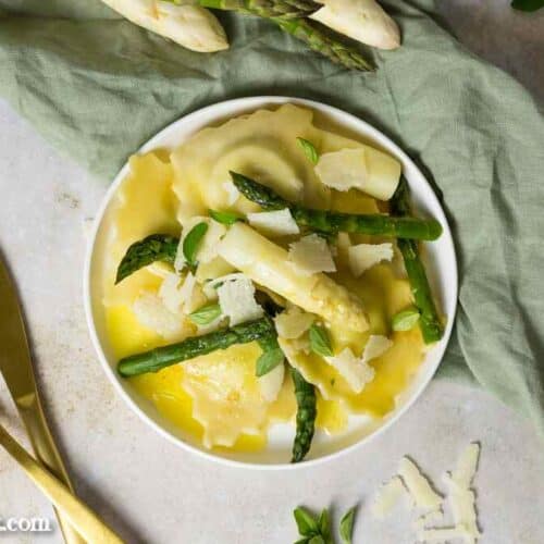 Spargel Ravioli mit Ricotta und Parmesan - Foodblog Topfgartenwelt