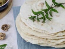 Persisches Lavash Brot aus nur fünf Zutaten selber machen.