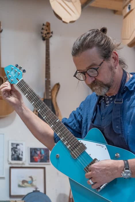 Adam Wehsely Swiczinsky | Mada Guitars | Foto: Stefan Nemeth