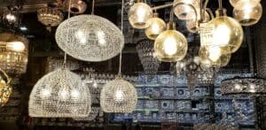 Modern lights advertised as having a fast lead time from order to delivery