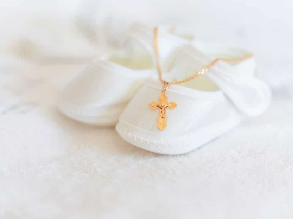 Reportaż z domu przed sakramentem chrztu buty dziecka warszawa