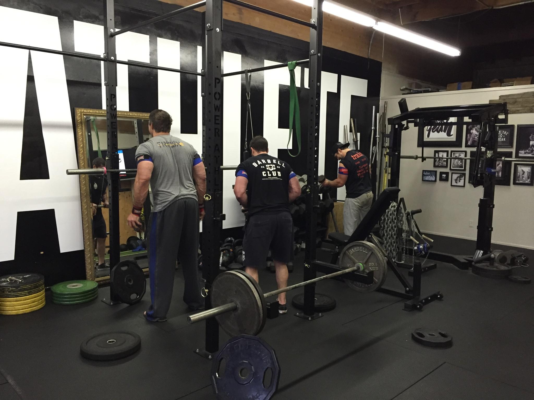 Occlusion-Training_Jacked-Street_Power-Athlete