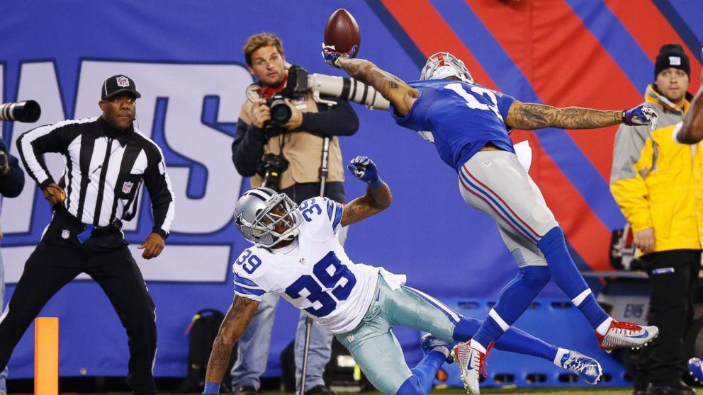 power_athlete_football_beckham_catch