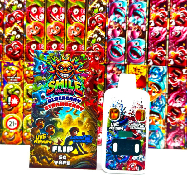 smile factory brand dual vape pen in blueberry and strawberry flavours