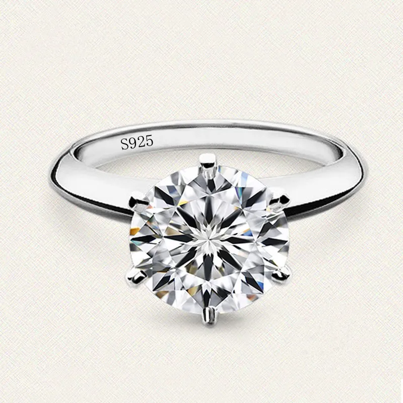 Round Stone Romantic Ring