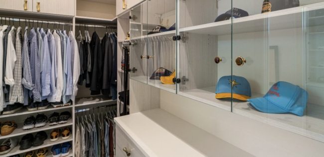 man's closet designed in sarasota