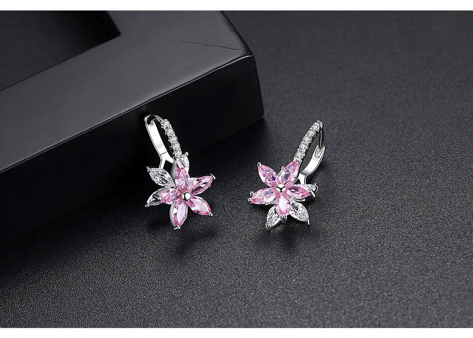 LUOTEEMI Cute Romantic Lovely Clear Stone Flower Shape Convenient Simple Stud Earrings Copper Cubic Zirconia For Women Party