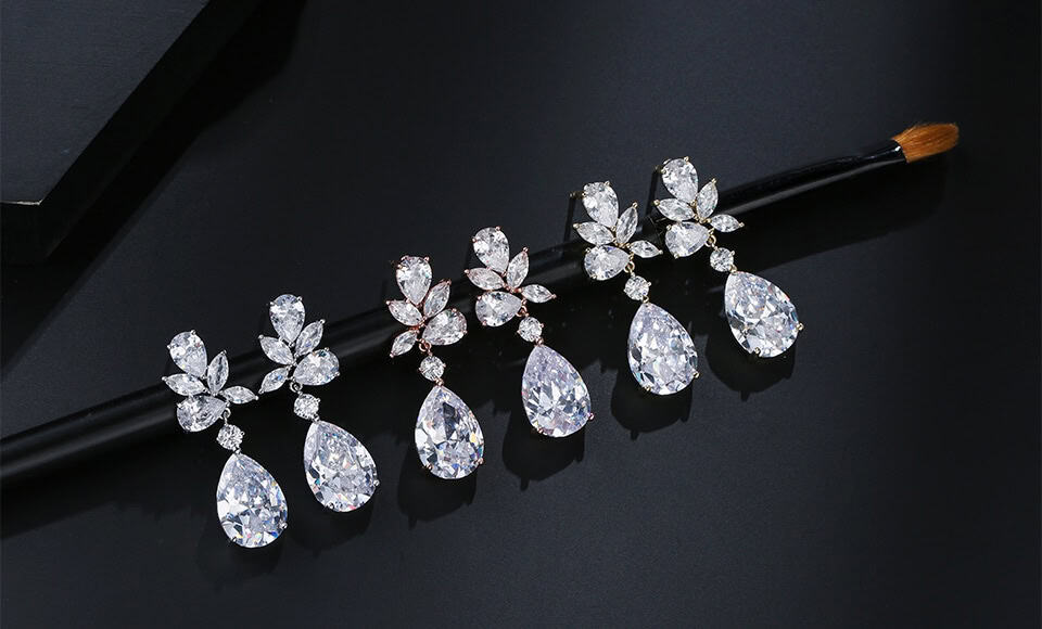 Exquisite Cubic Zirconia Water Drop Earrings