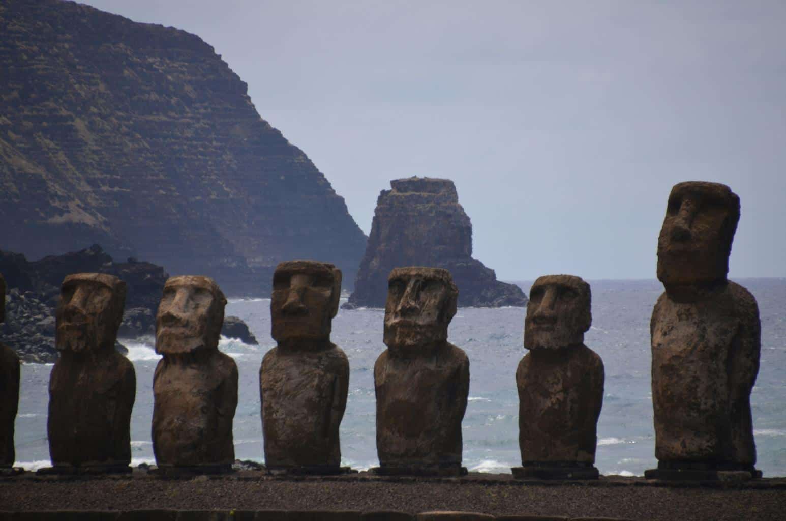 Moai Statues