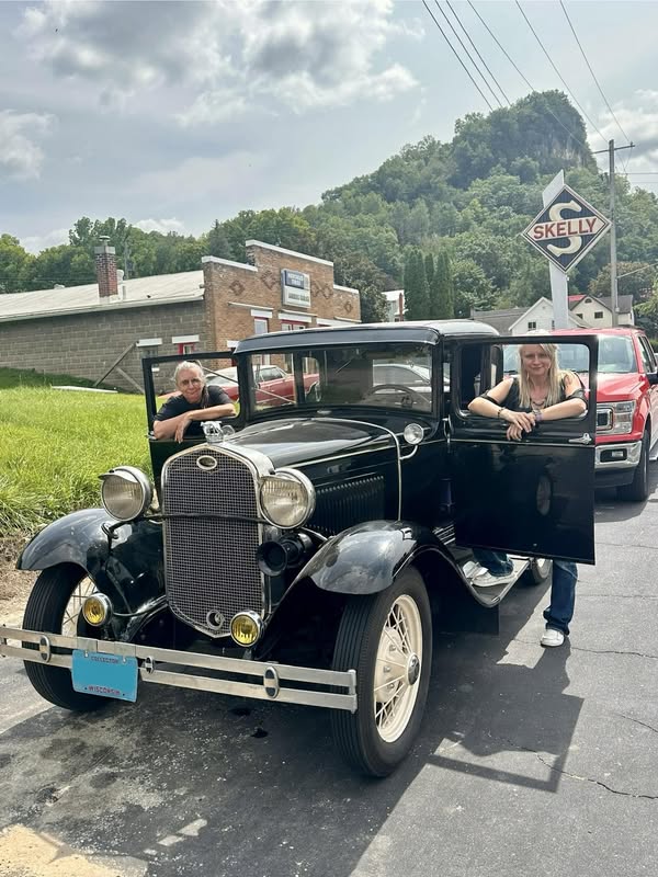 Tunas Saloon Presents!  Lasting Legends Car Club ￼Cruise Night event at 502 Main Street in Genoa, WI on May 13, 2025