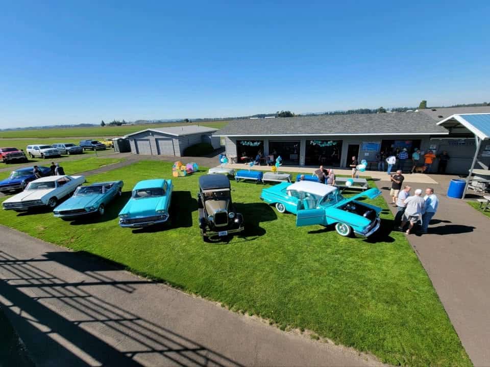 Les Schwab Tires Thursday Street Legal Cruise~In, Ladies Free event at 7730 Highway 219 Ne in Woodburn, OR on June 26, 2025
