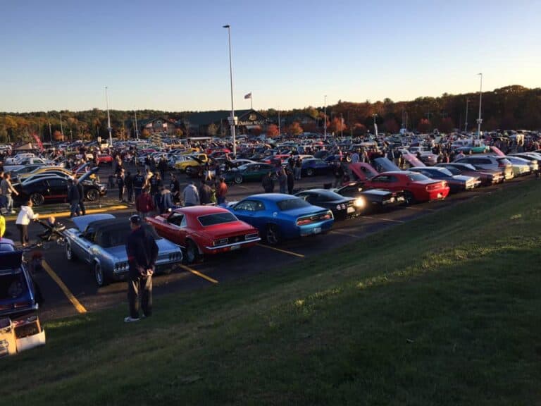 North Reading Classic Car cruise-in car show in North Reading, MA