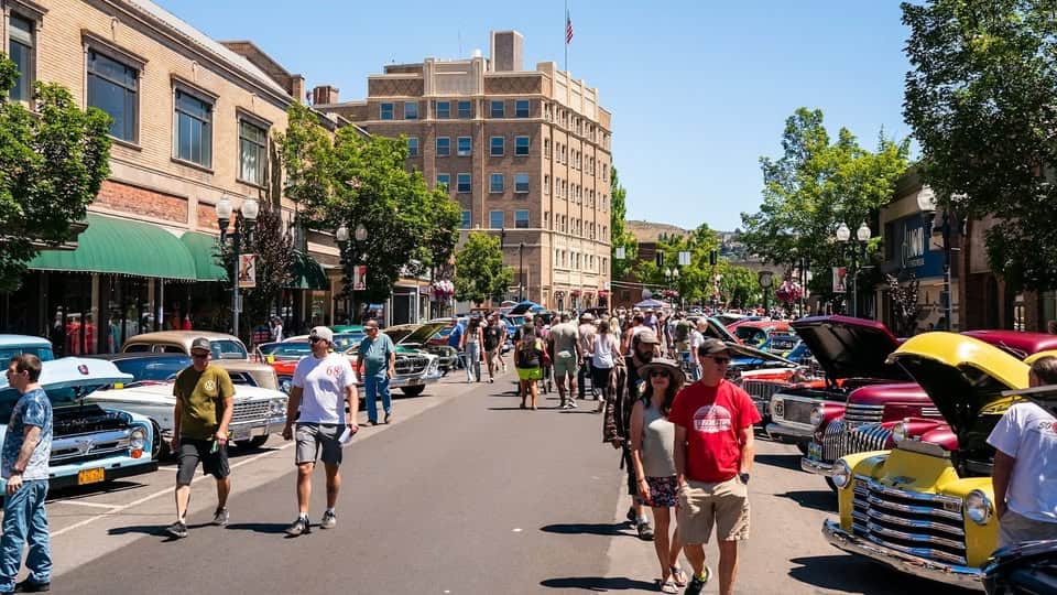 Kruise of Klamath event at Historic Downtown in Klamath Falls, OR on June 25, 2026