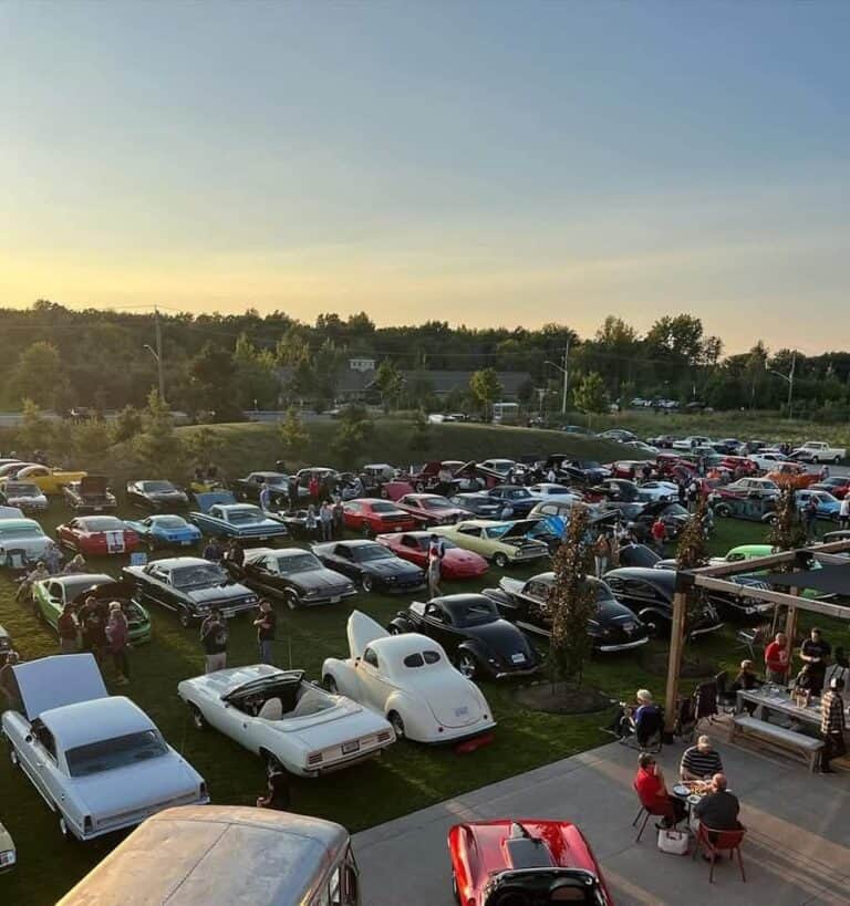 Blackburn Beer Company Cruise Night car show in Niagara Falls, ON