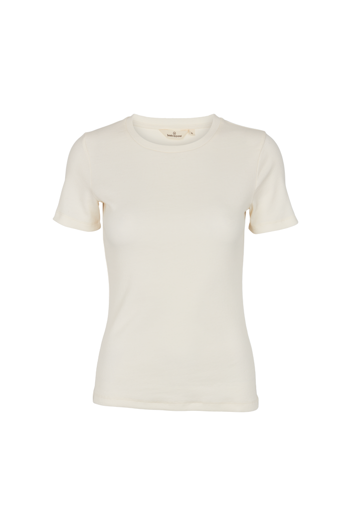 Ludmilla O-Neck – Whisper White   – 96% Cotton (Organic), 4% Elastane – T-shirts