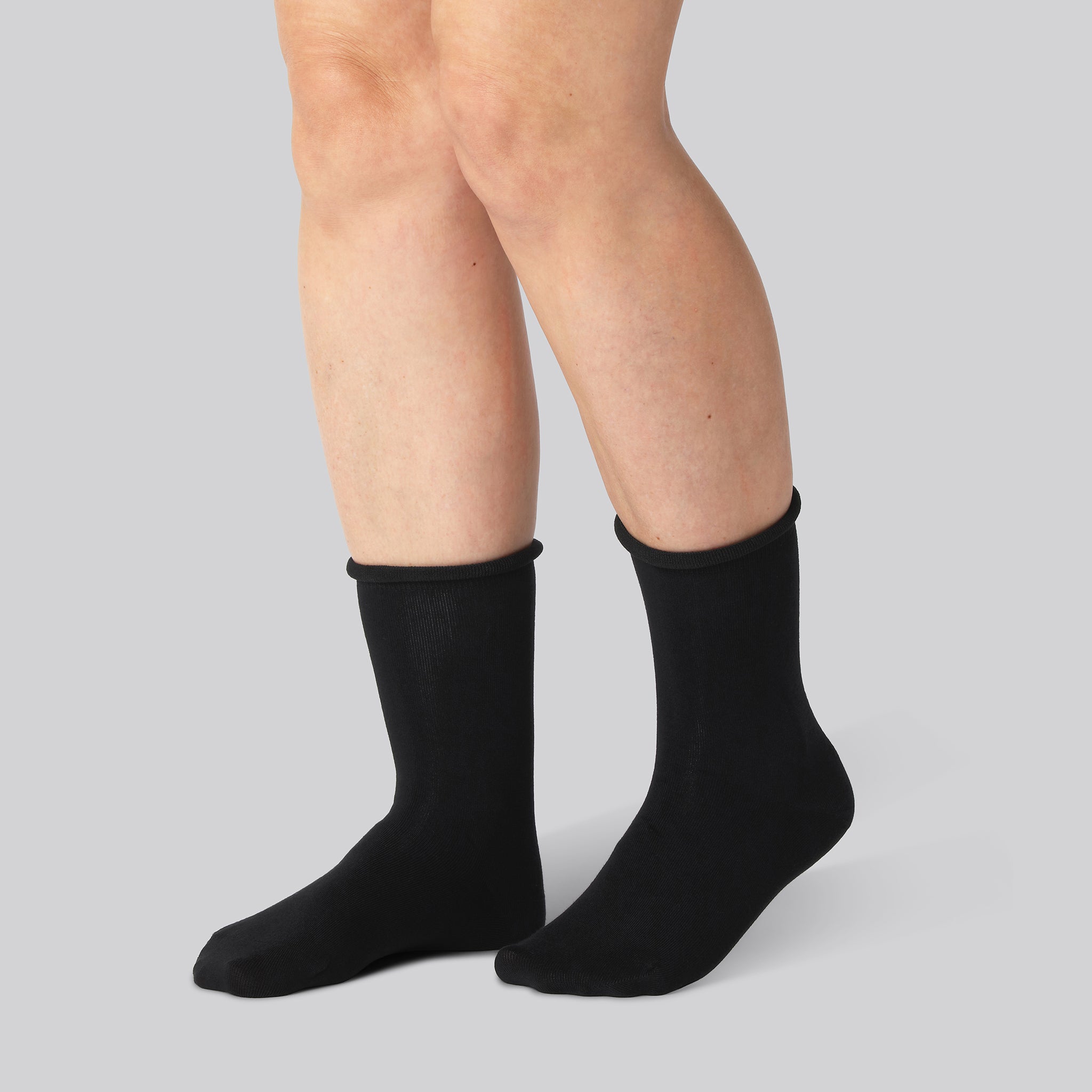 Bambus strømper  . rullekant i sort til damer