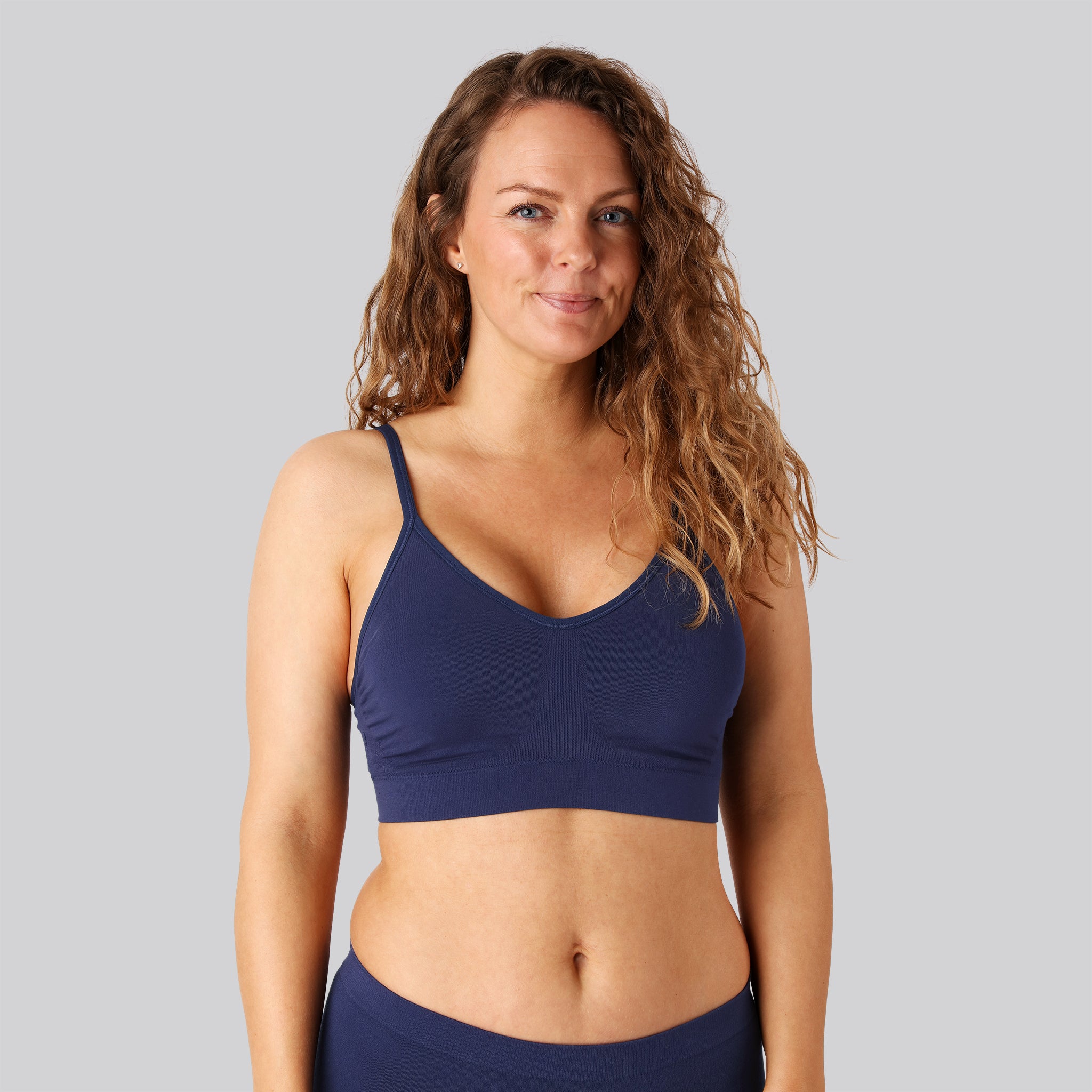 Bambus seamless bh  . smal strop i navy til damer