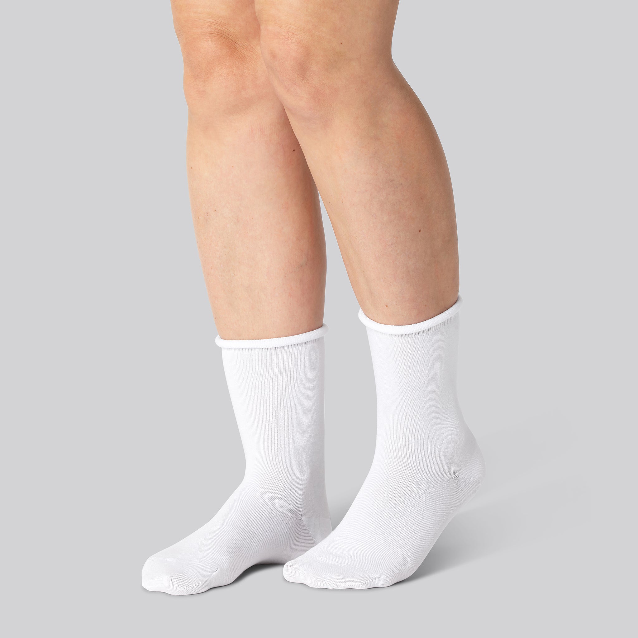 Bambus strømper  . rullekant i hvid til damer