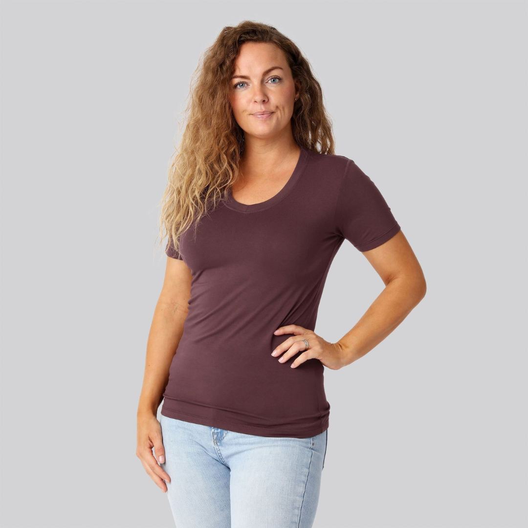 Bambus t-shirt v-hals bordeaux damer Bambus t-shirt v-hals bordeaux damer