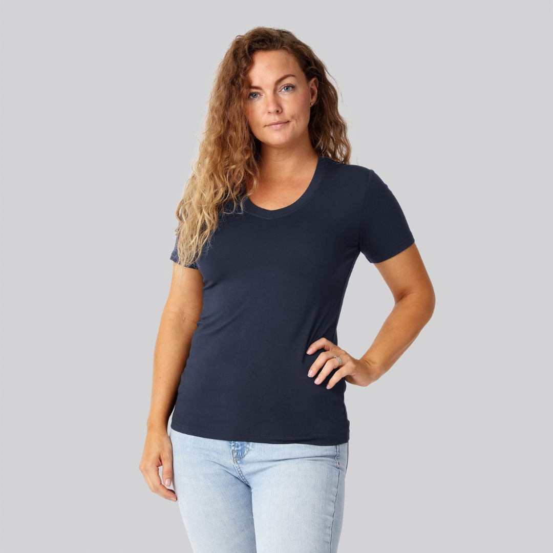 Bambus t-shirt v-hals navy damer Bambus t-shirt v-hals navy damer
