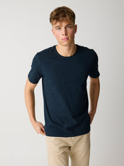 Basic t-shirt Basic t-shirt
