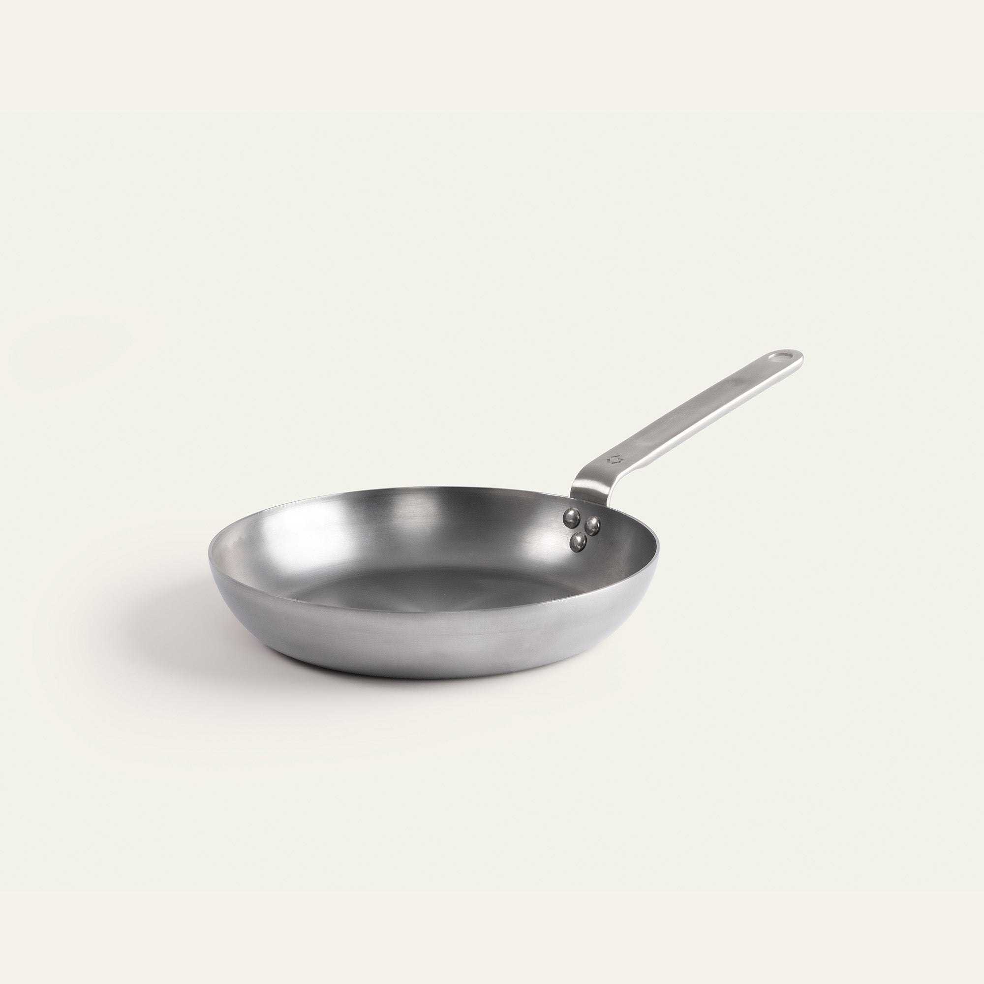 Gastrotools Stegepande – Carbonstål | 24 cm | PFAS Fri | Alle varmekilder Gastrotools Stegepande – Carbonstål | 24 cm | PFAS Fri | Alle varmekilder