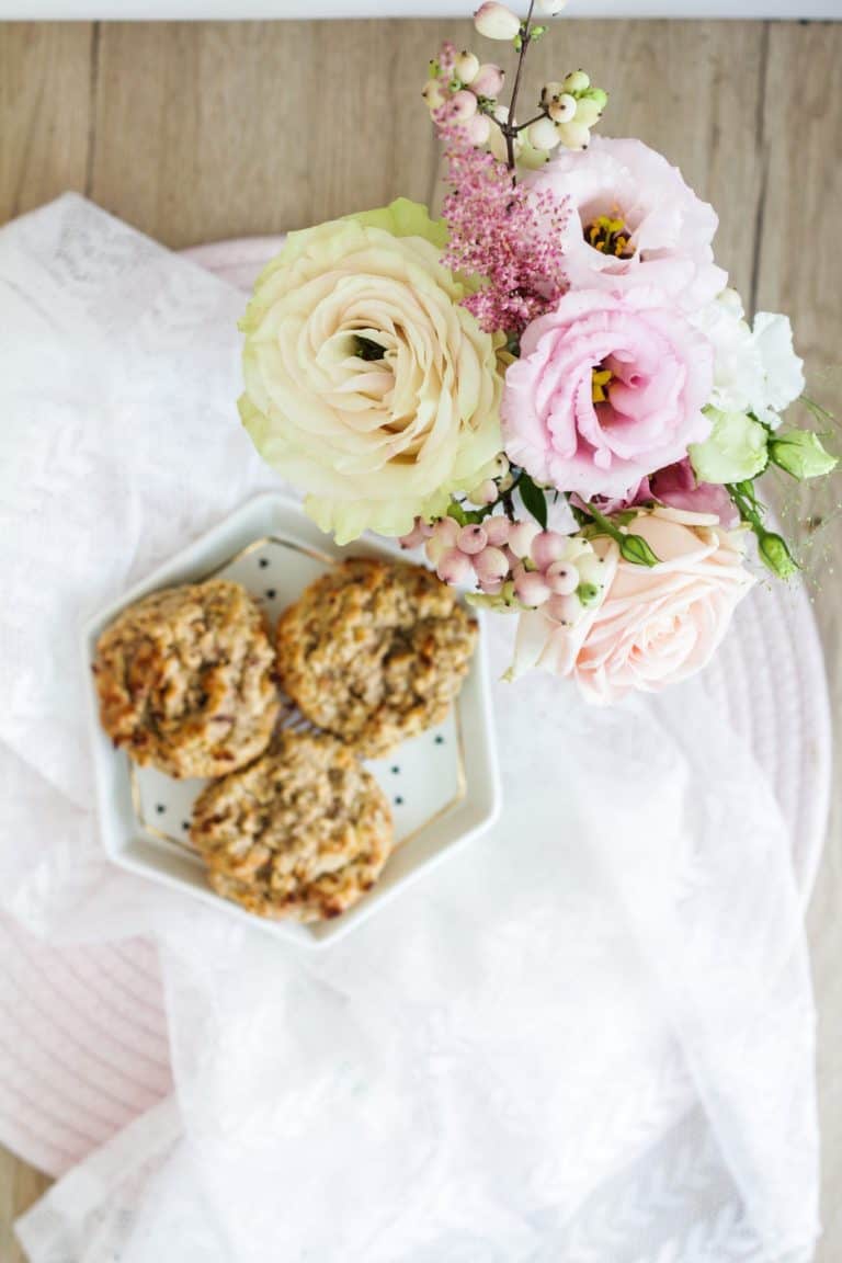 Glutenfreie Bananen-Birnen Muffins ohne Zucker mit Haferflocken und Birne
