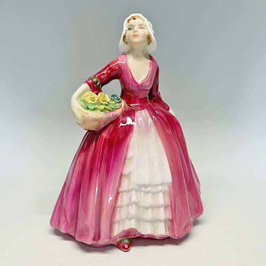 Royal Doulton Figurine Janet HN1537 - Clyde on 4th Antiques & Collectables