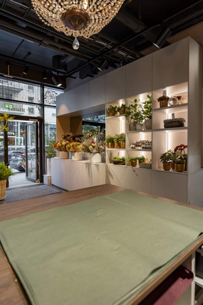 creative living blomsterpikene 10