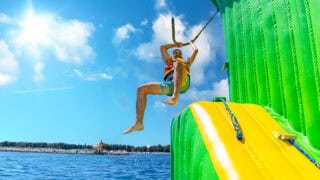 CornerSwing 3 -gallery