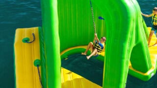 CornerSwing 4 -gallery