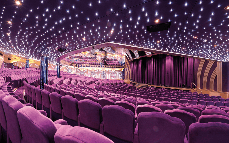 MSC Poesia Nordeuropa-Metropolen Kreuzfahrt ab Hamburg Theater