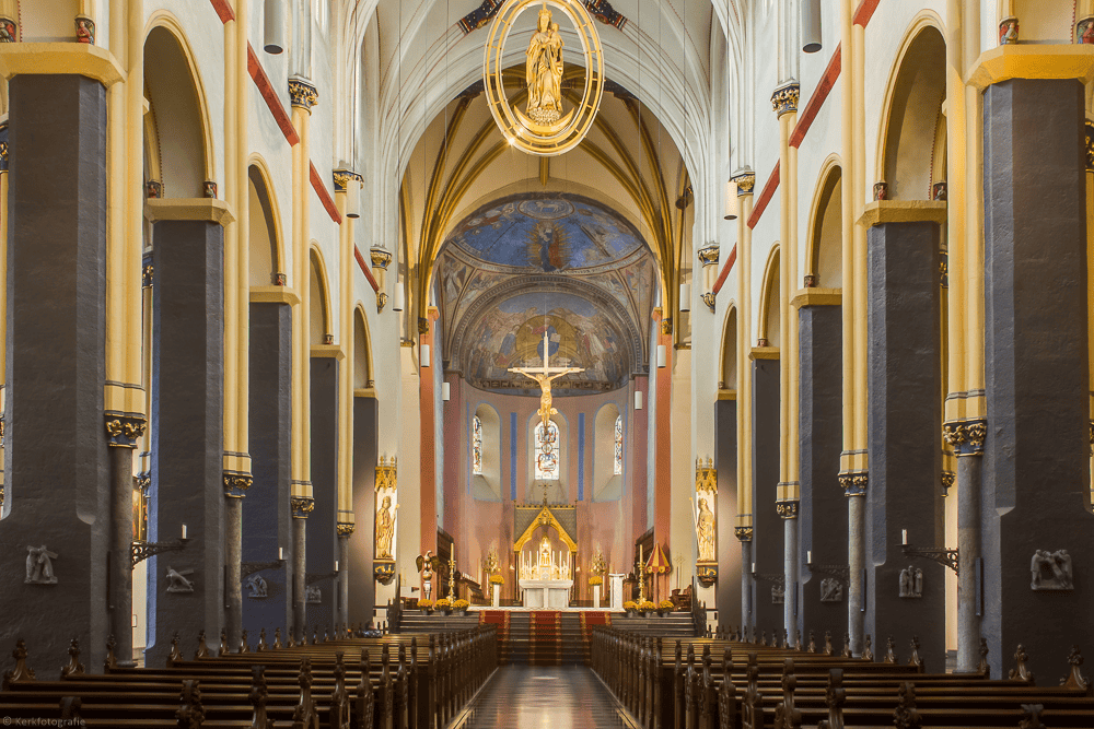 Maastricht, Sint Servaasbasiliek