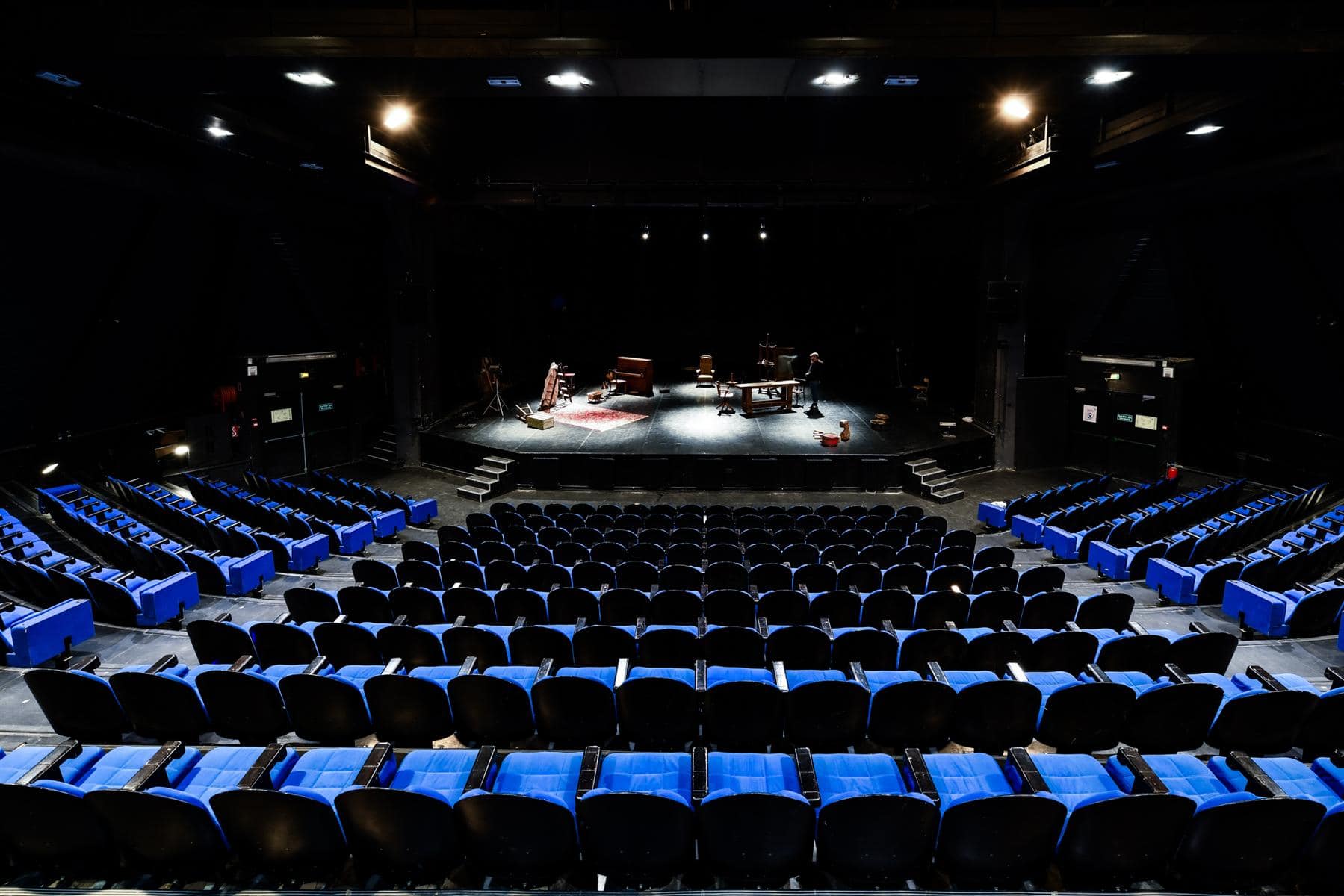 Paris, Théâtre Silvia Monfort, France