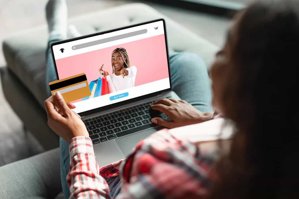 Black Woman Using Laptop And Credit Card Making O 2023 11 27 04 54 00 Utc