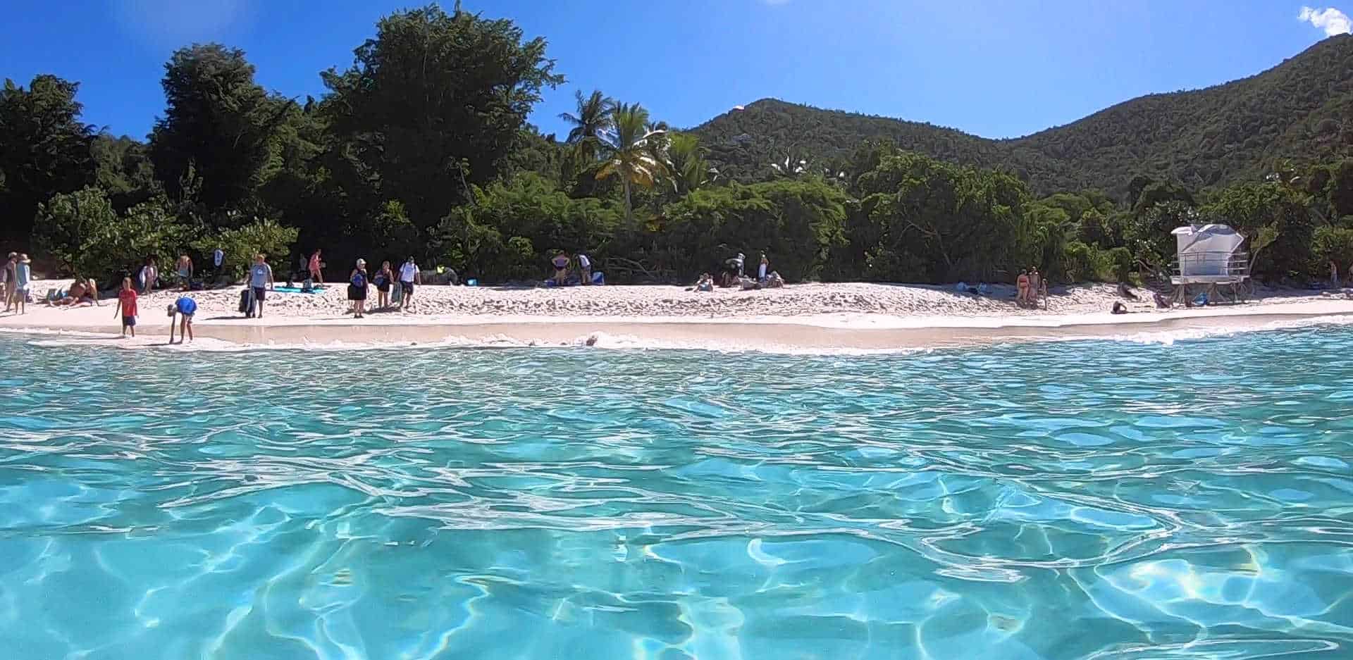 Pantai Trunk Bay