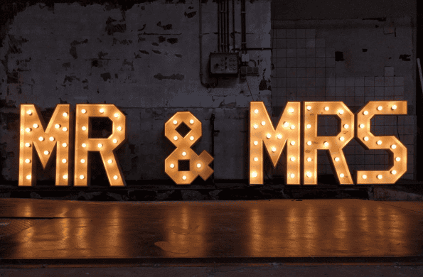 MR & MRS lichtletters