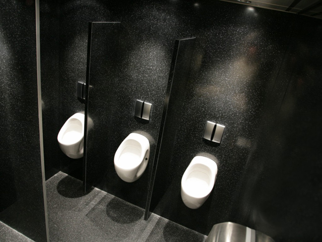 Toiletwagen VIP op aanvraag - Afbeelding 2