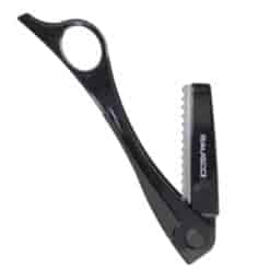 Tijera para cabello con diseño ergonómico y afilada.