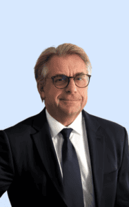 Christophe  Directeur des ressources humaines