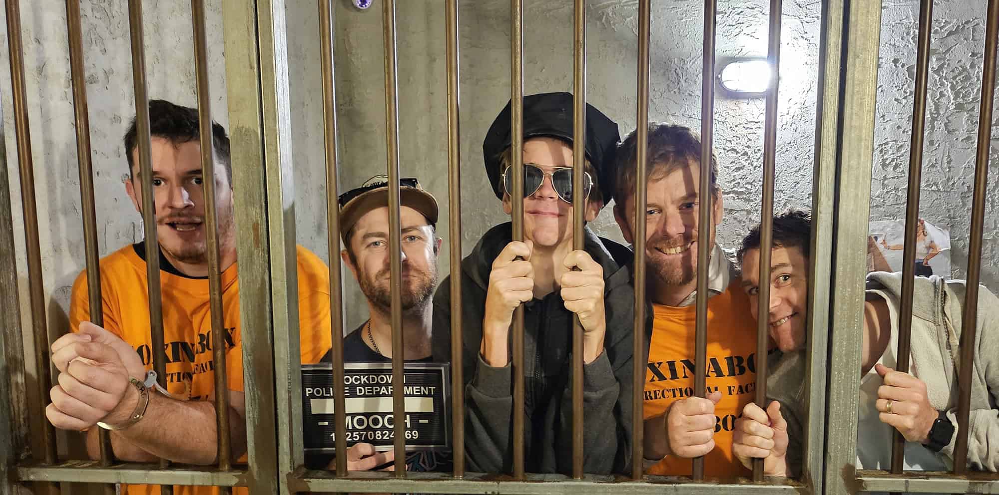 A group of 5 prisoners have a bucks night in Fox in a Box