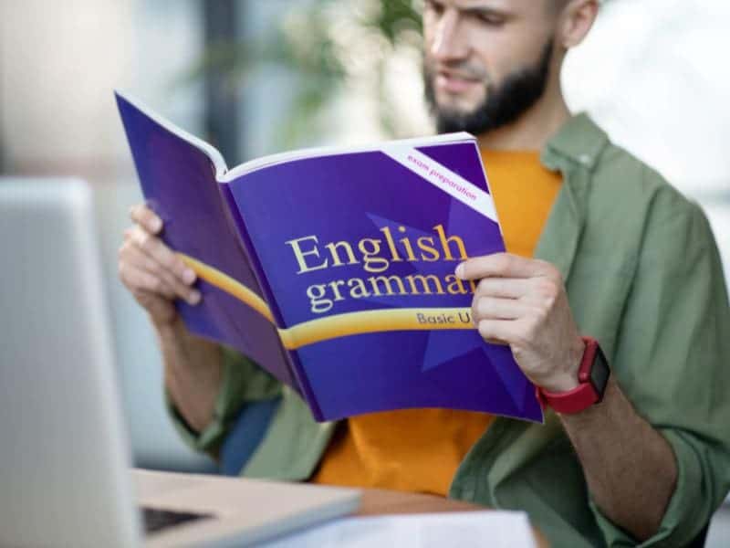 Student learning English grammar