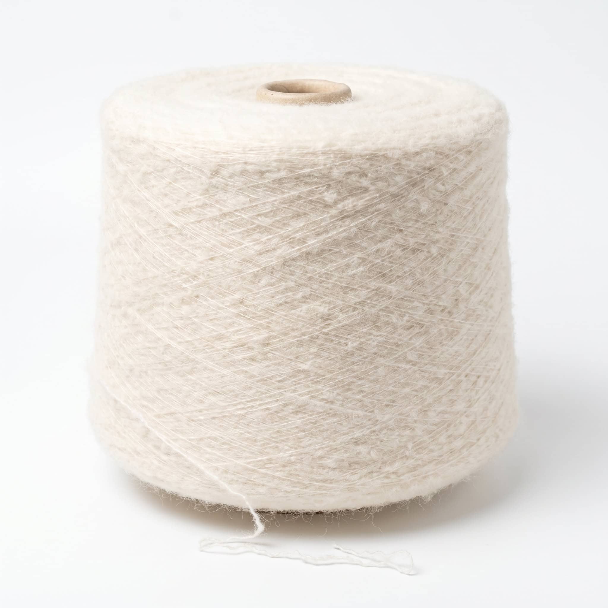 Tip Merino Følgetråd (900 g) – Råhvid Tip Merino Følgetråd (900 g) – Råhvid