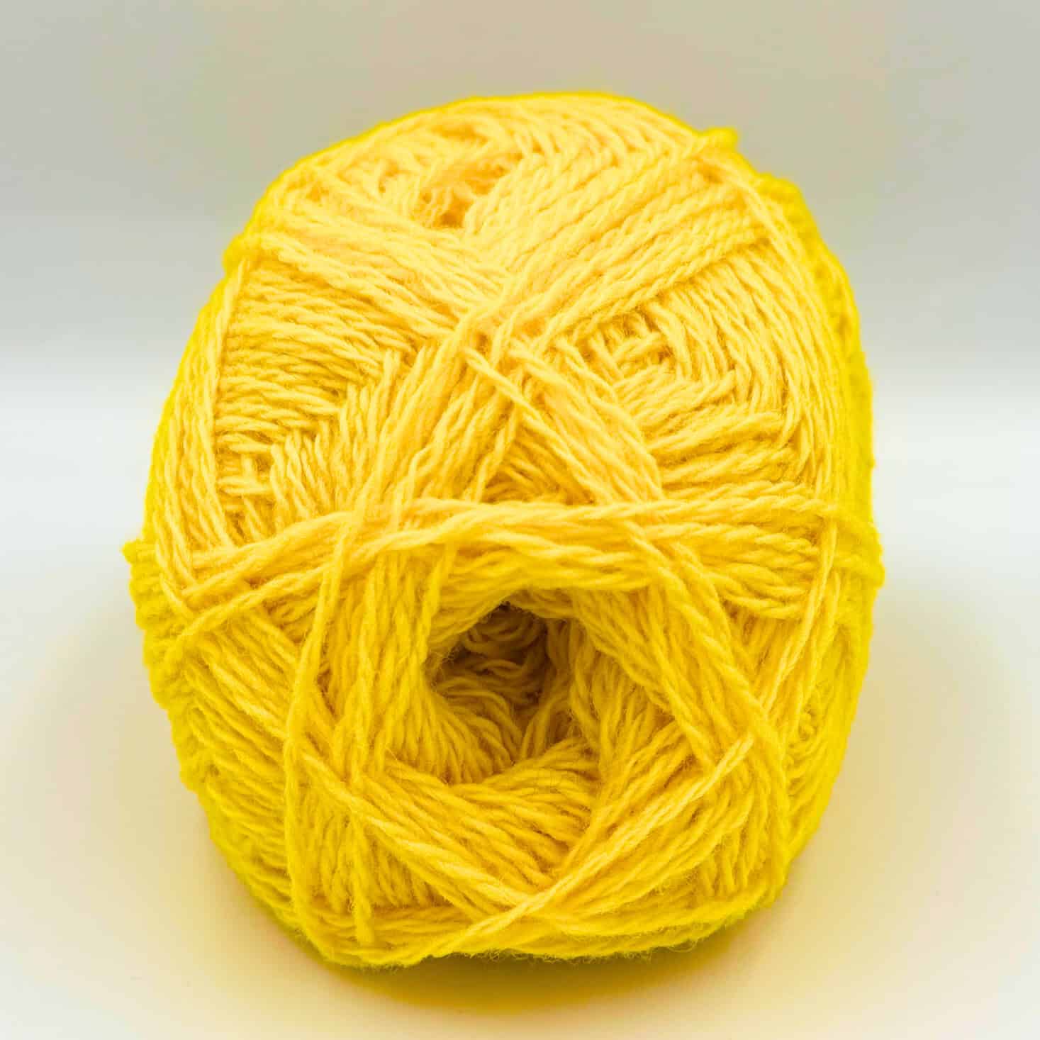 Tora New Zealandsk Uld (100 g) Gul Tora New Zealandsk Uld (100 g) Gul