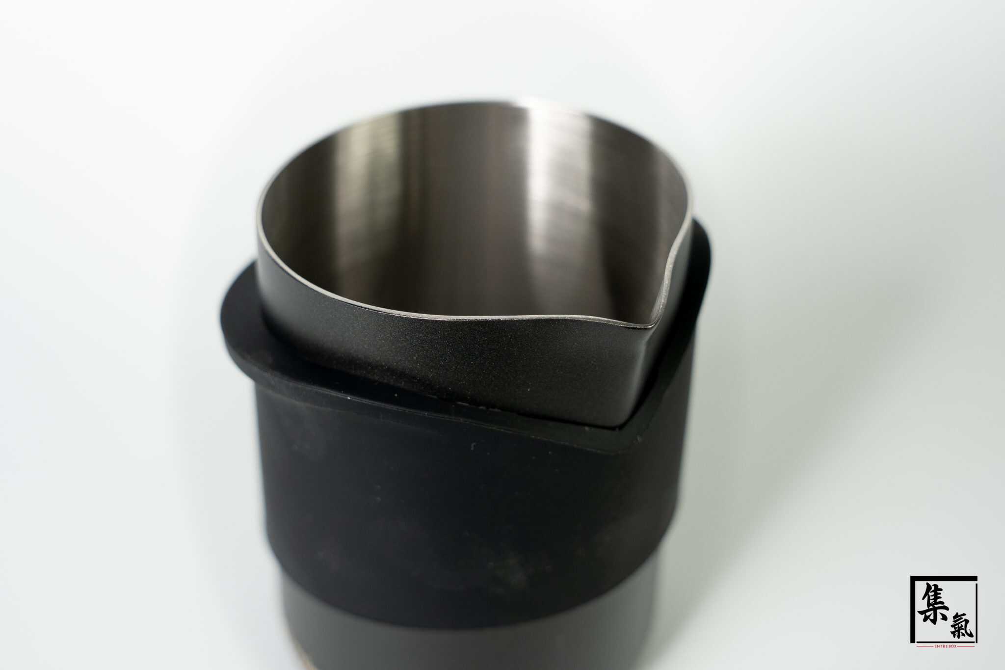 Subminimal FlowTip Milk Jug 流線拉花鋼杯（有柄/無柄）