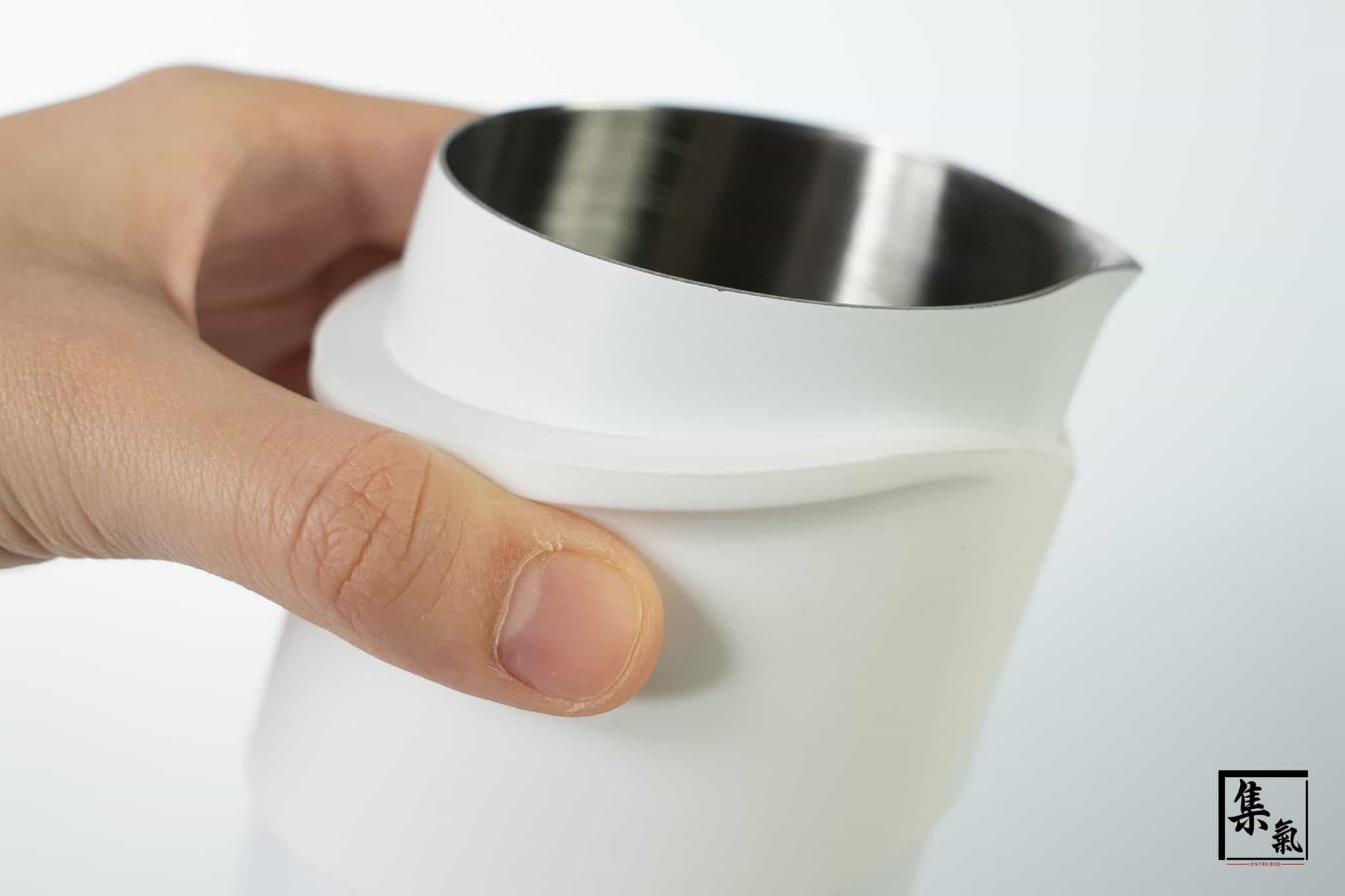 Subminimal FlowTip Milk Jug (Handled / Handleless)