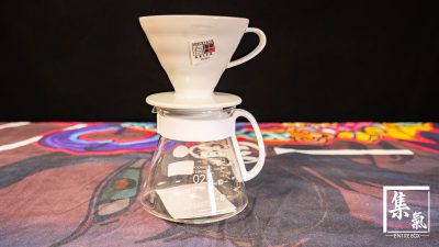Hario V60 02 White Ceramic Dripper Set
