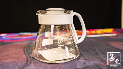 Hario V60 02 White Ceramic Dripper Set